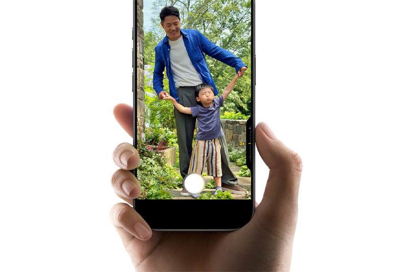 iPhone 17 - Camera Control